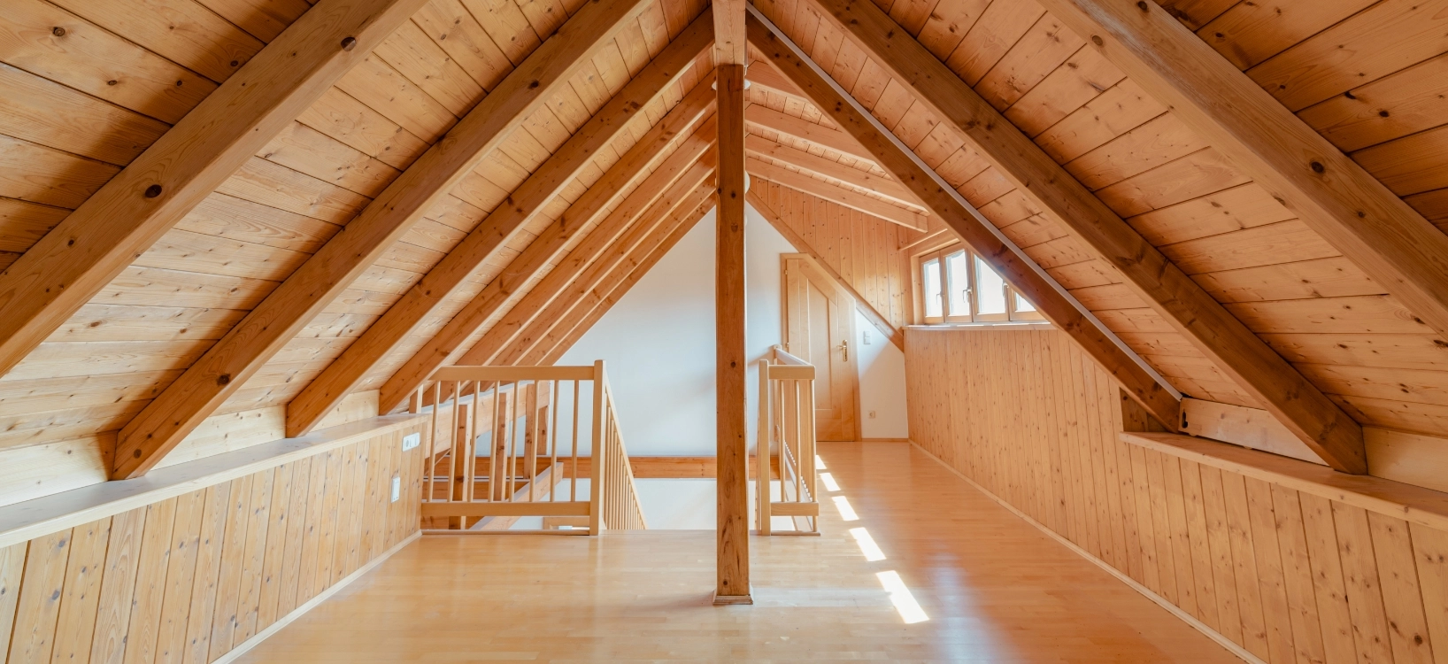 Revitialisierungsprojekt von Libertydothome - Dachboden